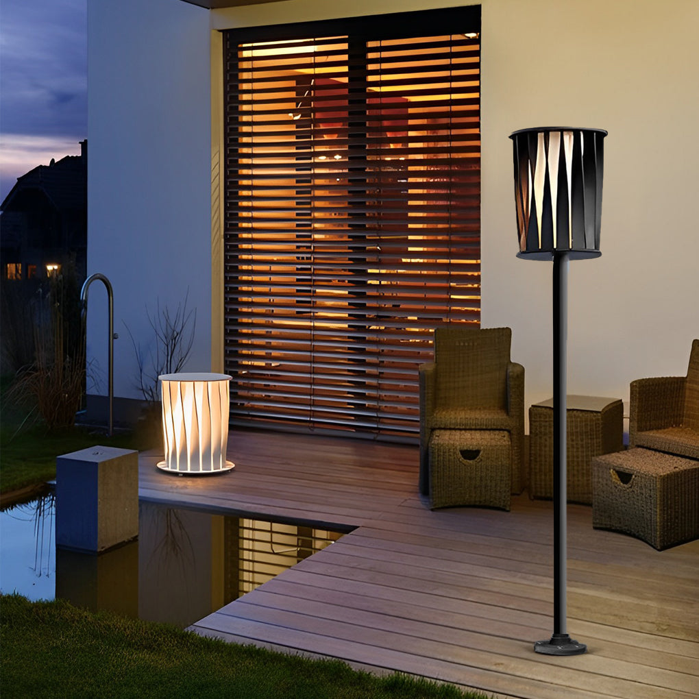 Rotating Vertical Slat Stainless Steel LED Outdoor Floor Lamp IP65 Solar 3000K