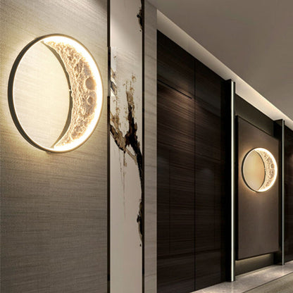 Round Resin Crescent Moon LED Outdoor Wall Sconce IP54 Black