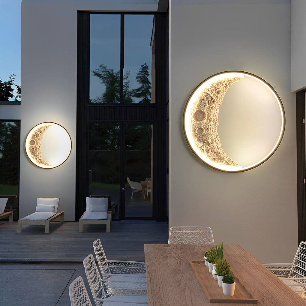 Round Resin Crescent Moon LED Outdoor Wall Sconce IP54 Black