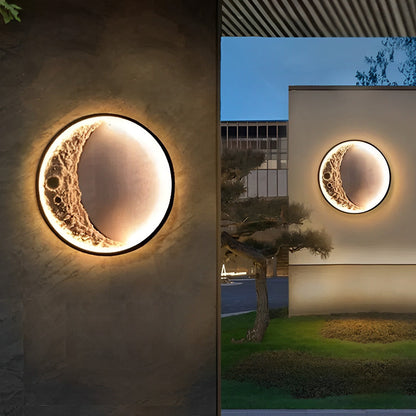Round Resin Crescent Moon LED Outdoor Wall Sconce IP54 Black