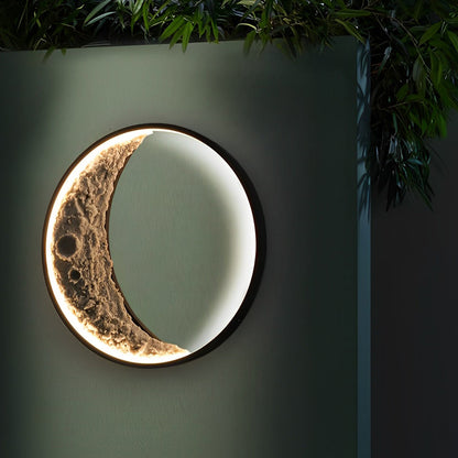Round Resin Crescent Moon LED Outdoor Wall Sconce IP54 Black