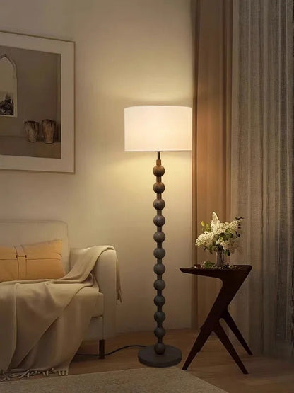 Hugo Barbell Floor Lamp – Sculptural Bedroom Atmosphere Lamp