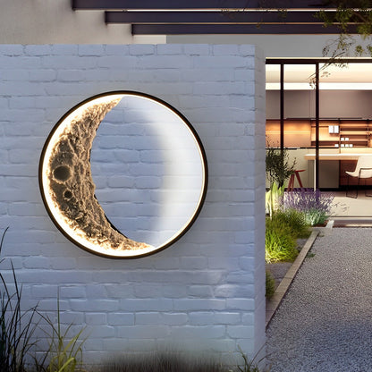 Round Resin Crescent Moon LED Outdoor Wall Sconce IP54 Black