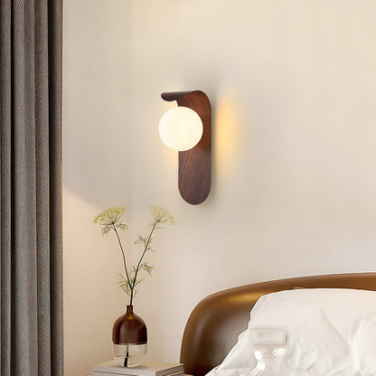 Nordic Wood Wall Sconce – Modern Indoor Wall Light