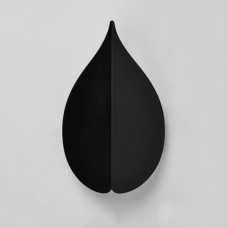 Leaf Shaped LED Wall Sconce Modern Organic Indoor Bedroom Hallway White Black