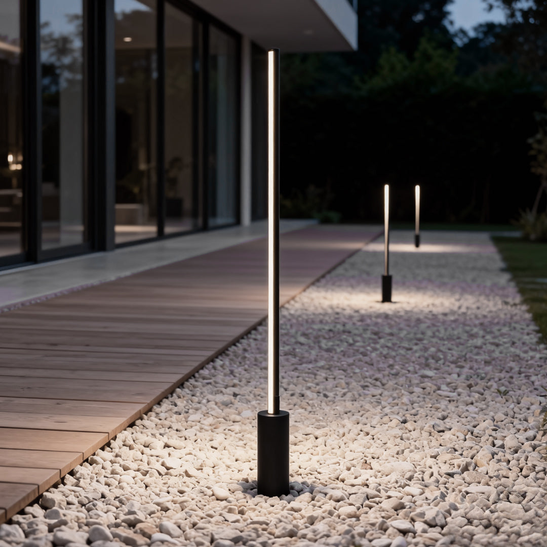Contemporary Linear LED Outdoor Floor Lamp IP65 Stainless Steel 4 Heights 3000K
