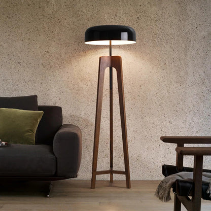 Pileo Porada Floor Lamp – Solid Wood Tripod Light