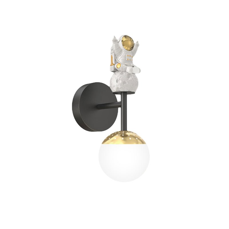 Modern Astronaut Wall Sconce – 3-Step Dimmable LED Indoor Wall Light