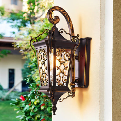 Antique European Lantern Outdoor Wall Sconce Ornate Aluminum Glass Polished Black IP55 490LM 3000K Garden Gate