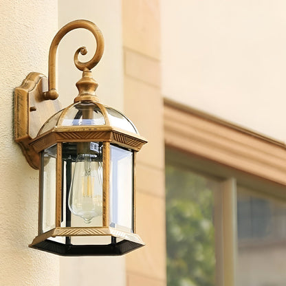 Classic Outdoor Wall Lantern Black or Gold Die-Cast Aluminum Glass E27 IP65