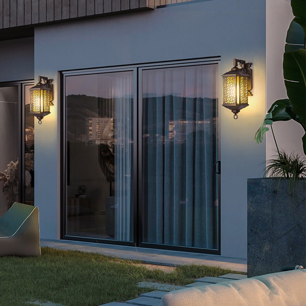 Classical Hollow Pattern Outdoor Wall Lantern Iron Glass E27 IP54 3000K Copper Courtyard Villa Corridor 36 Inch
