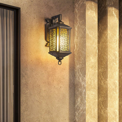 Classical Hollow Pattern Outdoor Wall Lantern Iron Glass E27 IP54 3000K Copper Courtyard Villa Corridor 36 Inch
