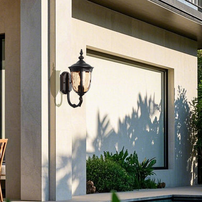 Copper-Tone Retro Outdoor Wall Lantern E27 IP54 American Style Die-Cast