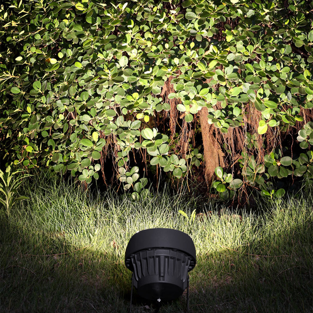Hardwired LED Outdoor Spotlight 8W or 15W Cree Chip Adjustable Die-Cast Aluminum IP65 3000K Sand Gray Floor Mount