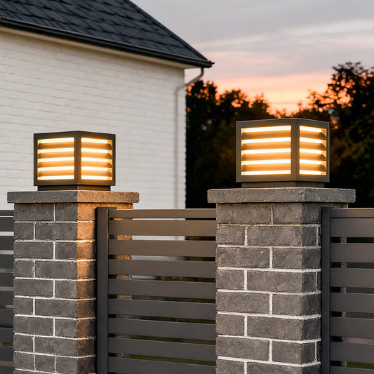 Louvred Aluminum PC Outdoor Pillar Light Black Solar or Hardwired IP54 4 Sizes Terrace Deck Post