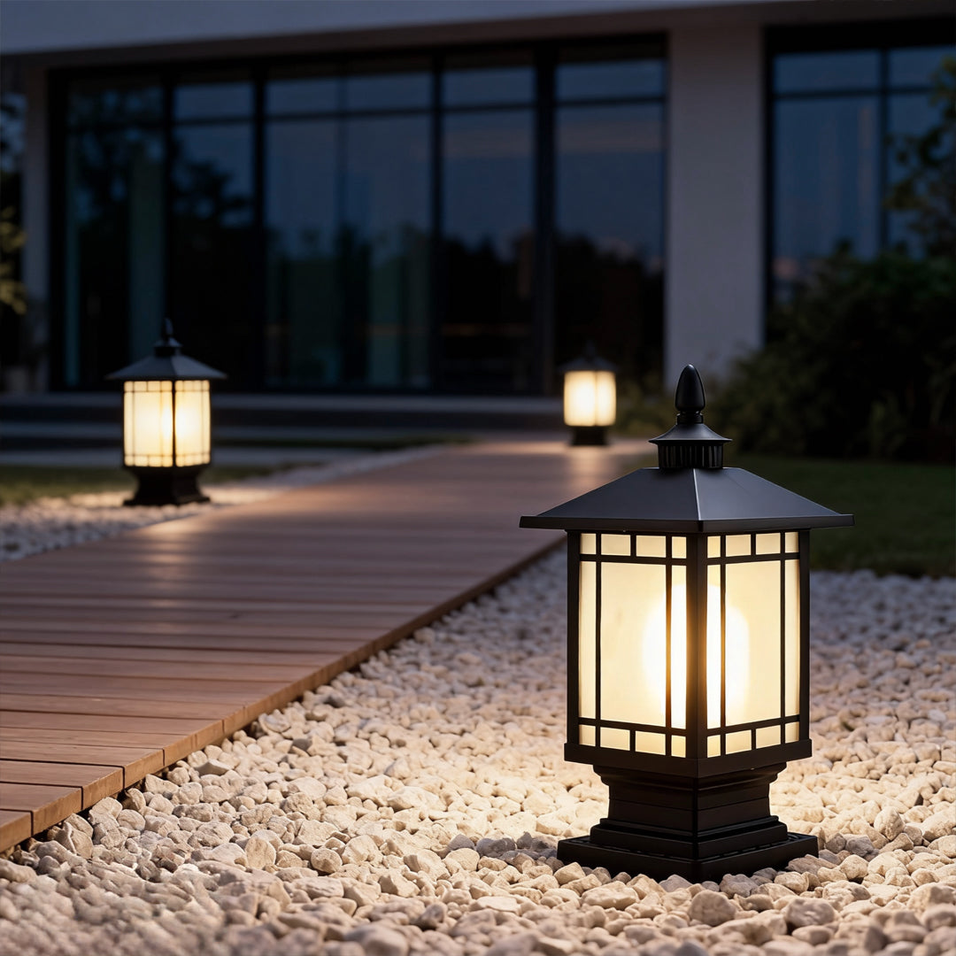 Retro Die-Cast Aluminum Frosted Glass Outdoor Pillar Light Black or Bronze 3 Grid Styles IP55 Hardwired E27