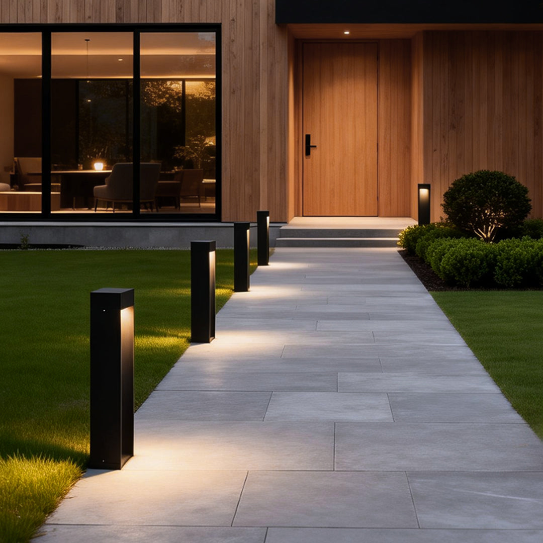 Modern Square LED Bollard Light 5W Waterproof Outdoor Lawn Pathway Lighting Black Aluminum IP54