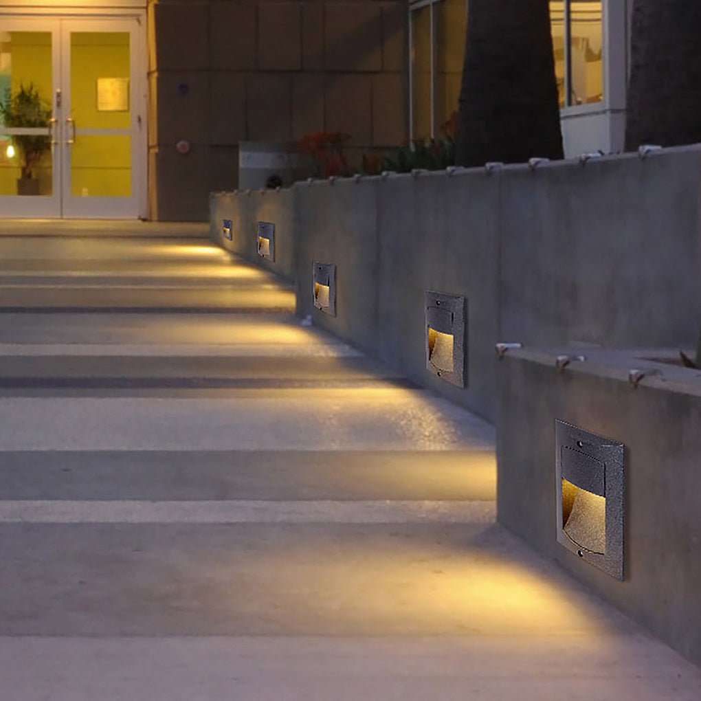 Surface Mounted LED Step Light Aluminum Glass Black 4W IP65 3000K Stair Wall Sconce