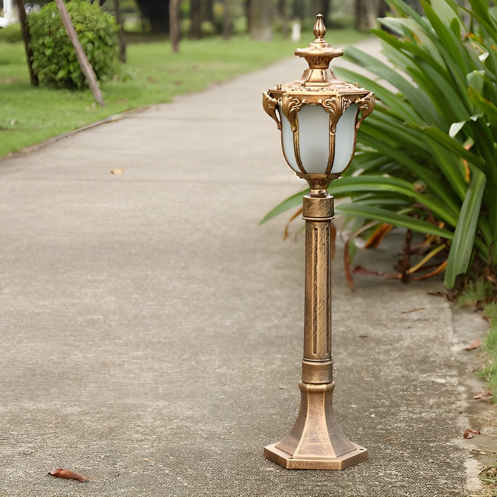 European Style Retro Outdoor Pathway Lamp Bronze or Black Die-Cast Aluminum IP65 Glass E27 31 Inch