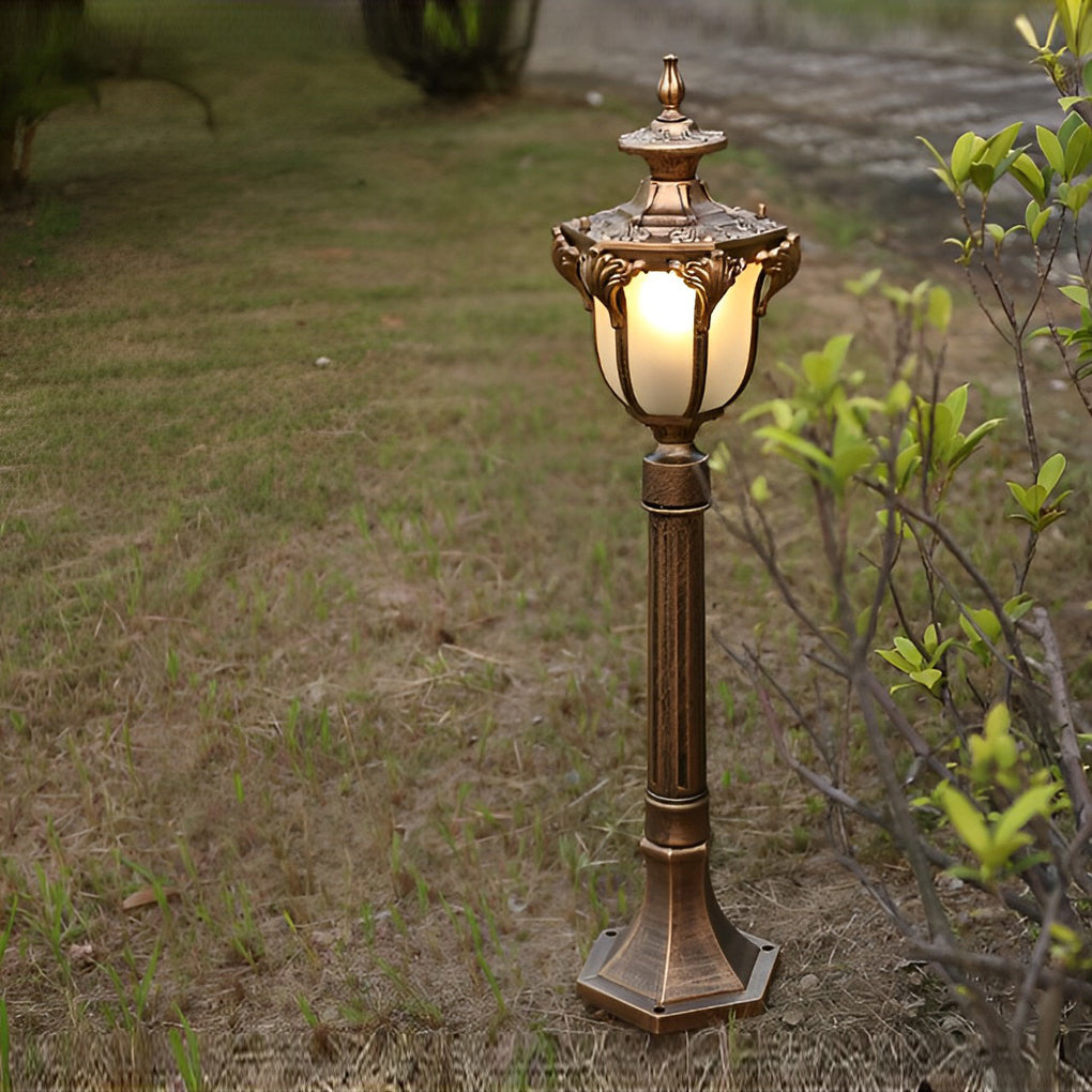 European Style Retro Outdoor Pathway Lamp Bronze or Black Die-Cast Aluminum IP65 Glass E27 31 Inch
