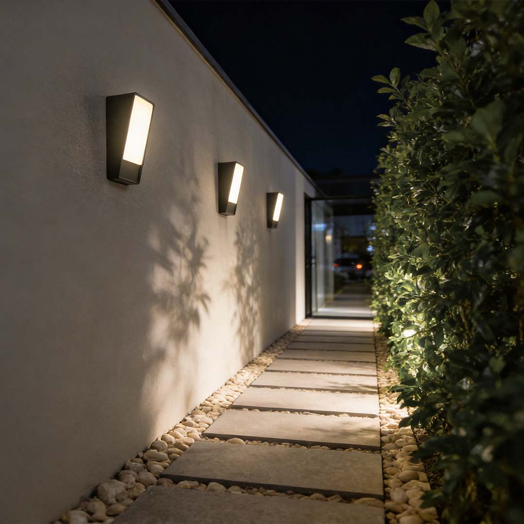 Modern LED Outdoor Wall Sconce IP65 Motion Sensing Die-Cast Aluminum Black White 12W 3000K