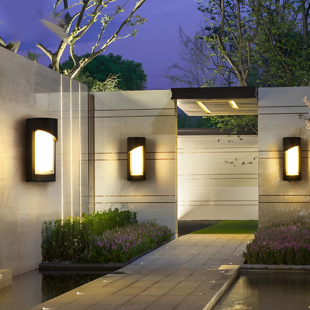 Modern LED Outdoor Wall Sconce Die-Cast Aluminum PC Shade IP55 3000K 2 Styles 2 Sizes Black