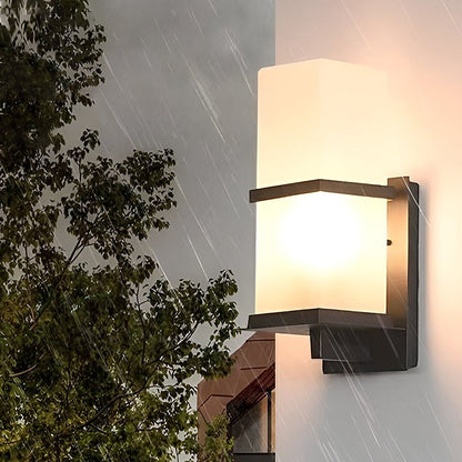 Modern Minimalist Black Outdoor Wall Sconce Frosted Glass E27 IP65 100-265V