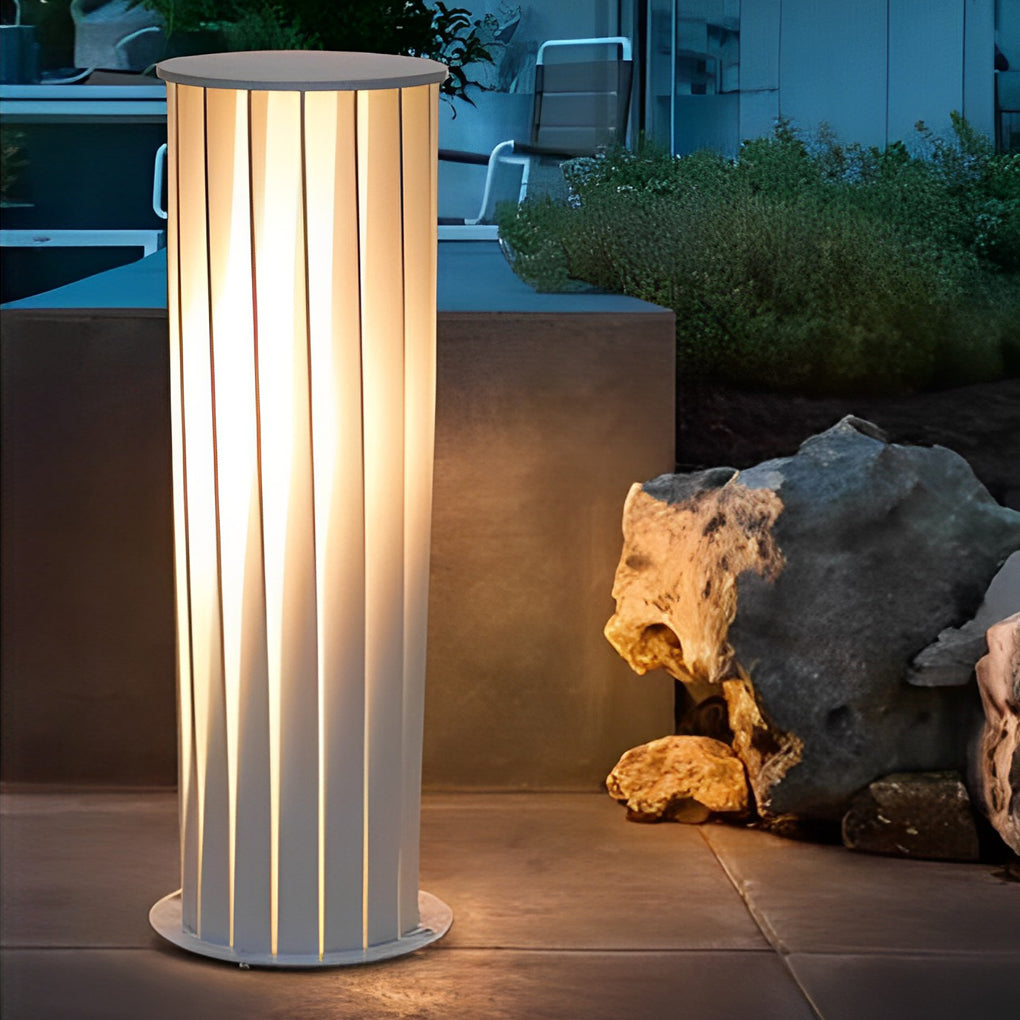 Modern Twisted Metal Outdoor Lantern Floor Lamp Nordic LED Solar/Hardwired White