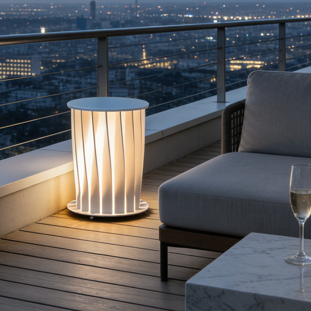Modern Twisted Metal Outdoor Lantern Floor Lamp Nordic LED Solar/Hardwired White