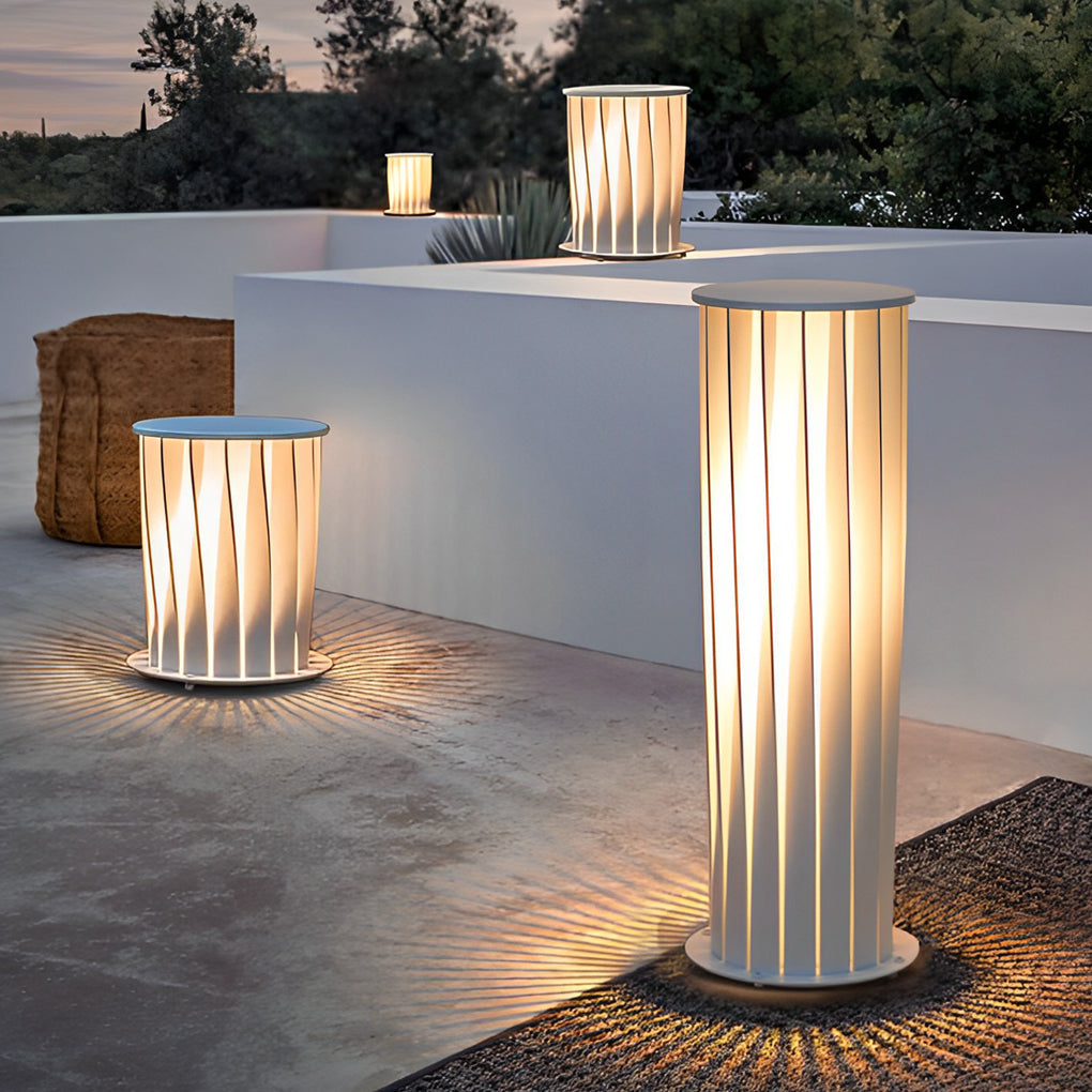 Modern Twisted Metal Outdoor Lantern Floor Lamp Nordic LED Solar/Hardwired White