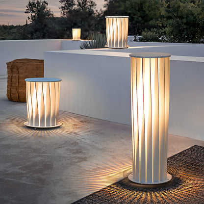 Modern Twisted Metal Outdoor Lantern Floor Lamp Nordic LED Solar/Hardwired White