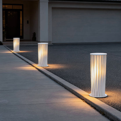 Modern Twisted Metal Outdoor Lantern Floor Lamp Nordic LED Solar/Hardwired White