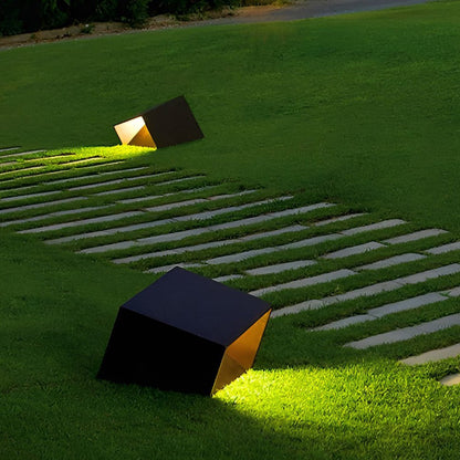 Geometric Cube Path Light | Solar & Hardwired LED Outdoor Landscape Light