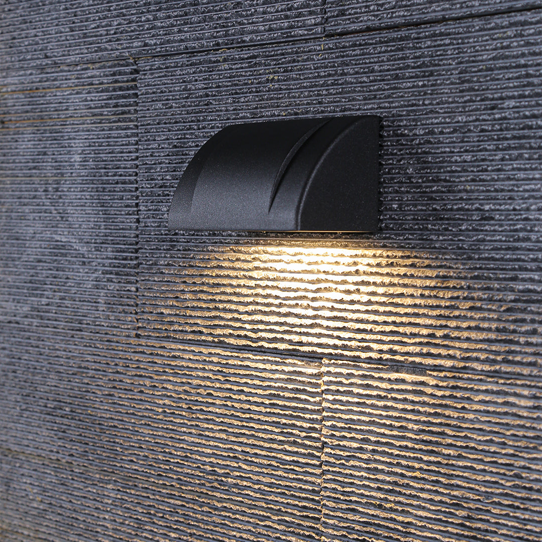 Modern LED Outdoor Wall Sconce OSRAM Chip IP65 Military Grade 8W 3000K Semicircle Triangle Black CRI80
