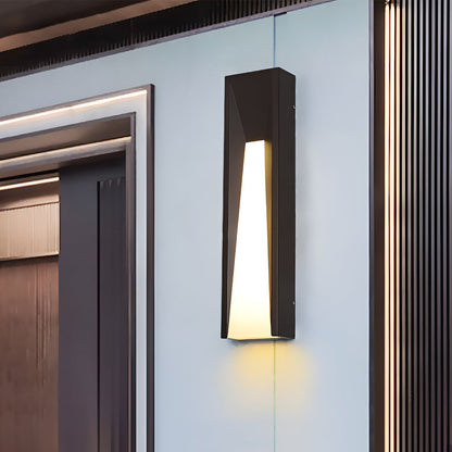 Modern Geometric Tapered Stainless Steel Acrylic Outdoor Wall Sconce Black IP54 3200K 3 Sizes Balcony Villa