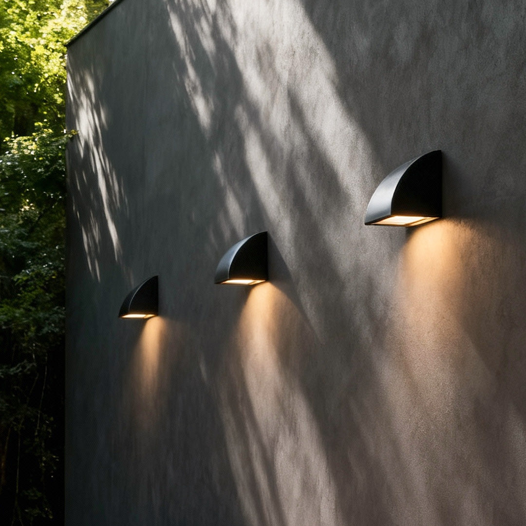 Modern LED Outdoor Wall Sconce OSRAM Chip IP65 Military Grade 8W 3000K Semicircle Triangle Black CRI80