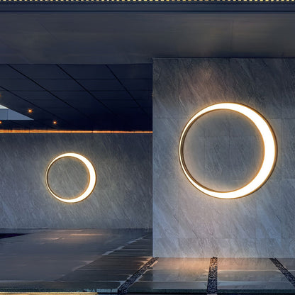 Modern Full Moon Circular LED Outdoor Wall Sconce Stainless Steel PC IP65 3 Sizes Garden Villa
