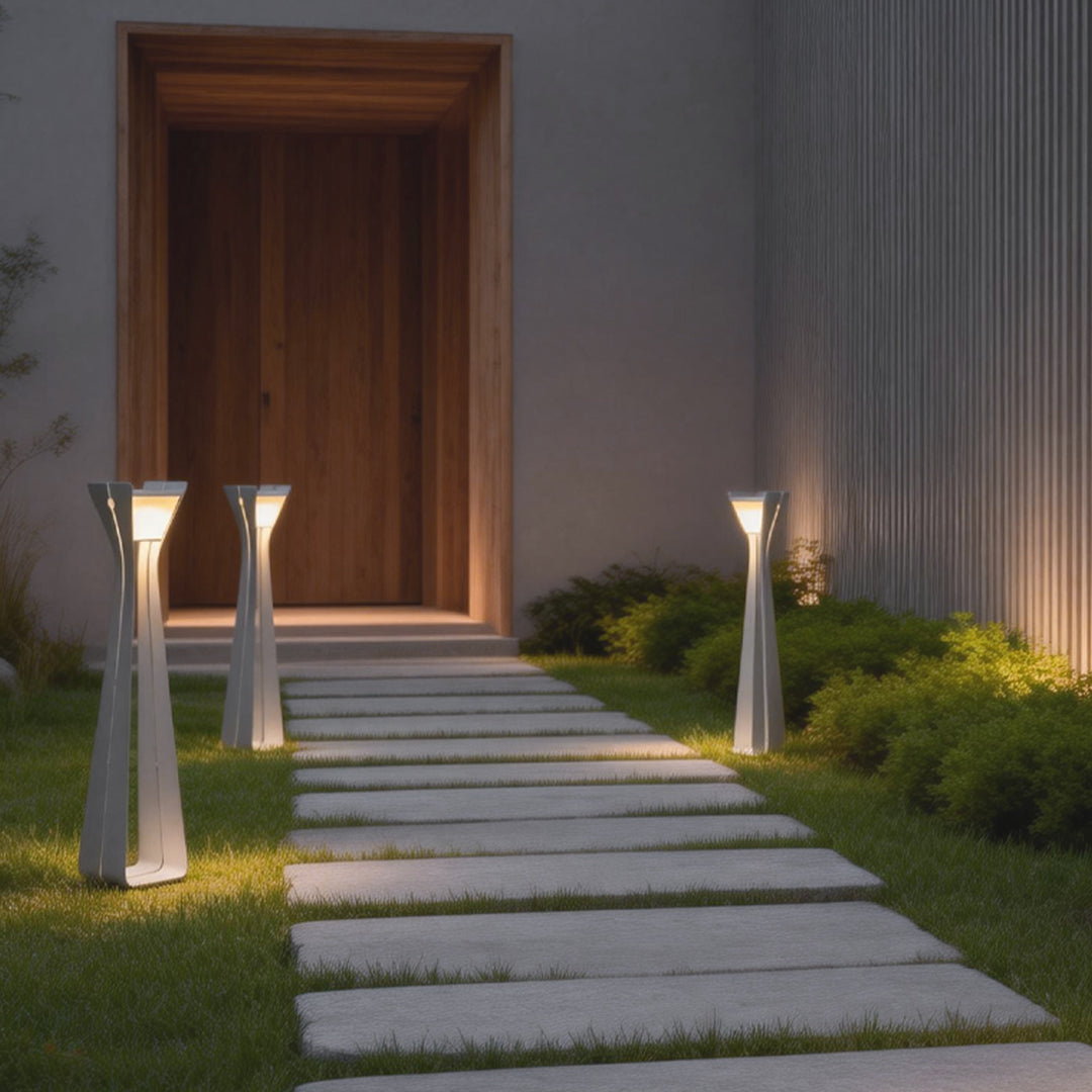 Modern Stainless Steel Tempered Glass Path Light IP54 Solar/Hardwired 3000K 2 Heights