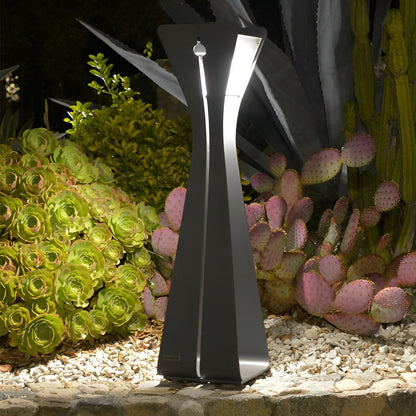 Modern Stainless Steel Tempered Glass Path Light IP54 Solar/Hardwired 3000K 2 Heights
