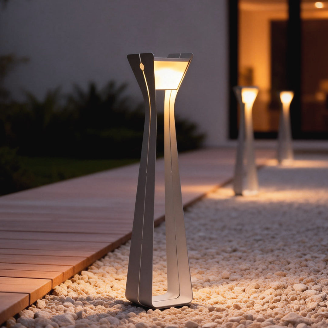 Modern Stainless Steel Tempered Glass Path Light IP54 Solar/Hardwired 3000K 2 Heights