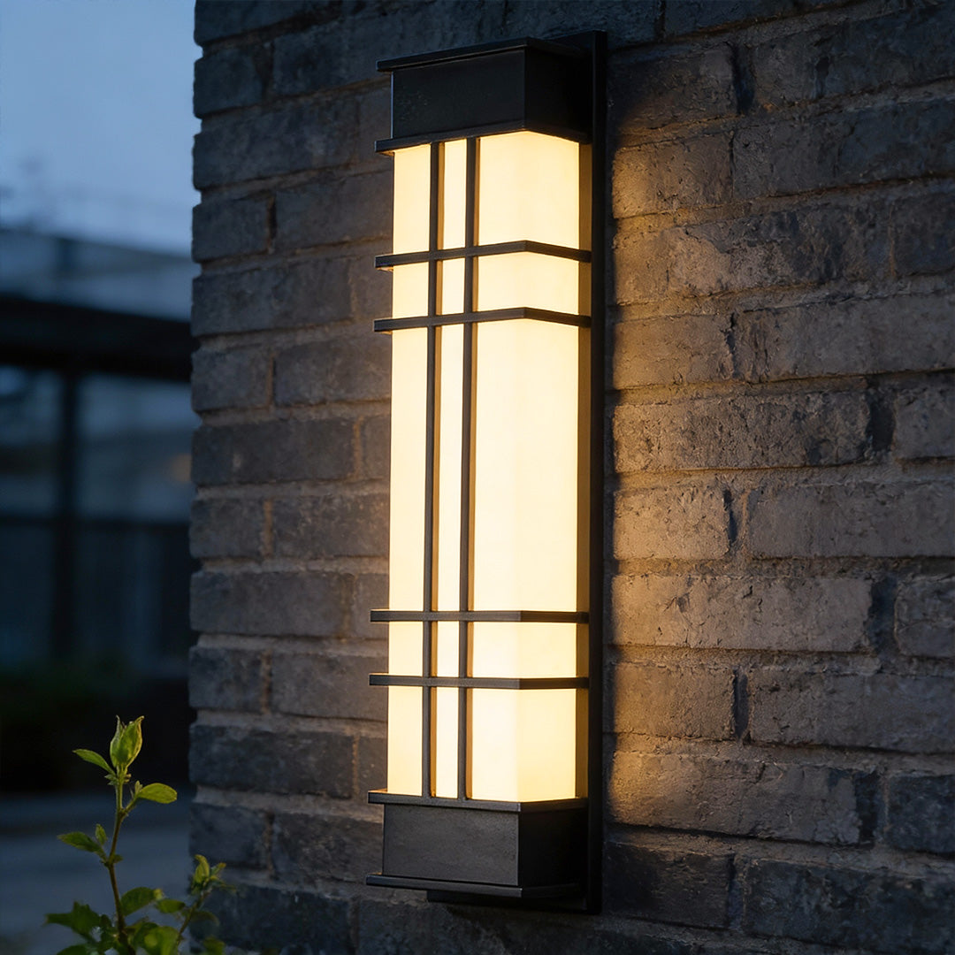 Retro Black Outdoor Wall Sconce Galvanized Steel Acrylic IP65 CRI80 4 Heights 700LM 840LM Garden Villa Yard