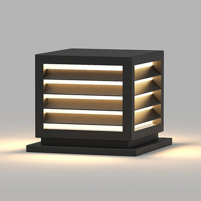 Louvred Aluminum PC Outdoor Pillar Light Black Solar or Hardwired IP54 4 Sizes Terrace Deck Post