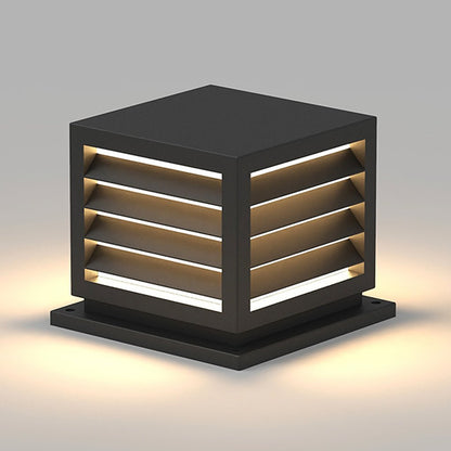 Louvred Aluminum PC Outdoor Pillar Light Black Solar or Hardwired IP54 4 Sizes Terrace Deck Post
