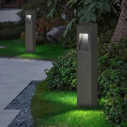 Contemporary Path Light Single Double Head Black Aluminum Glass CRI90 IP65 DC24V 2 Heights