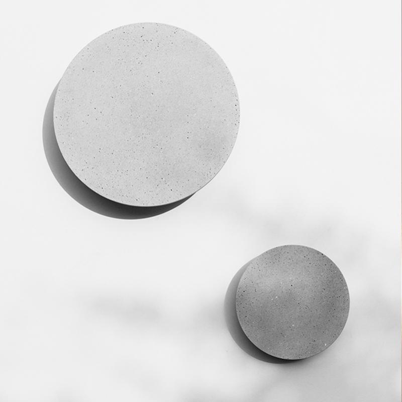 Round Concrete Outdoor Wall Sconce Gray Recessed LED Wall Washing Light 5W 3000K 2 Sizes Courtyard Garden