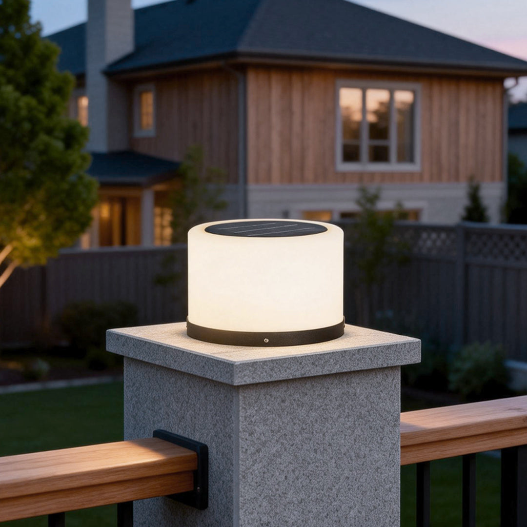 Modern Round Stainless Steel PC Solar Outdoor Pillar Light Black White IP54 Dusk to Dawn 2 Heights Courtyard Villa
