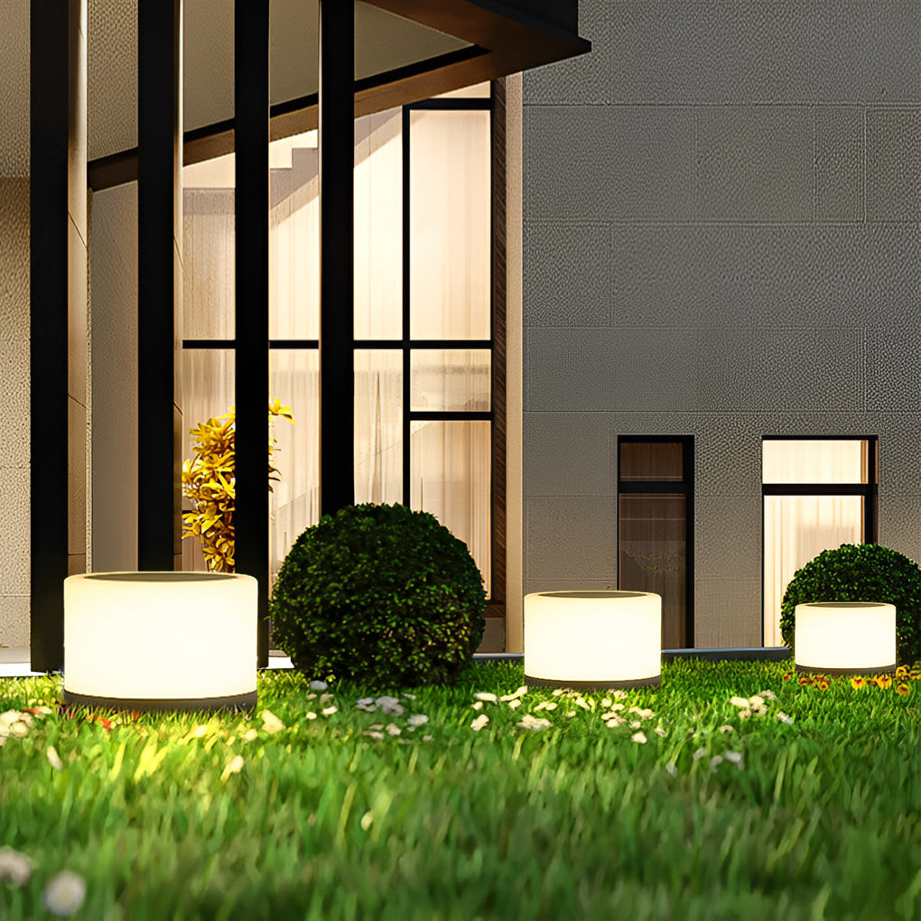 Modern Round Stainless Steel PC Solar Outdoor Pillar Light Black White IP54 Dusk to Dawn 2 Heights Courtyard Villa