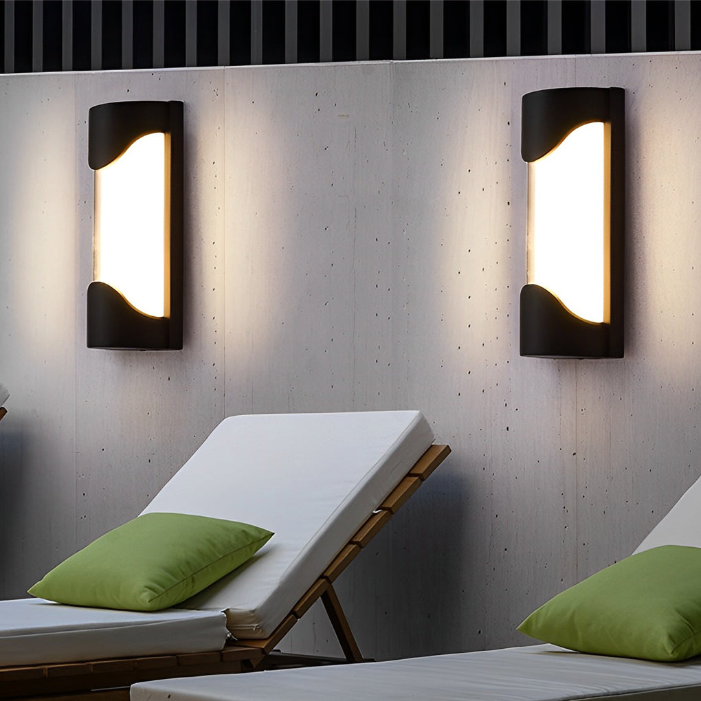 Modern LED Outdoor Wall Sconce Die-Cast Aluminum PC Shade IP55 3000K 2 Styles 2 Sizes Black
