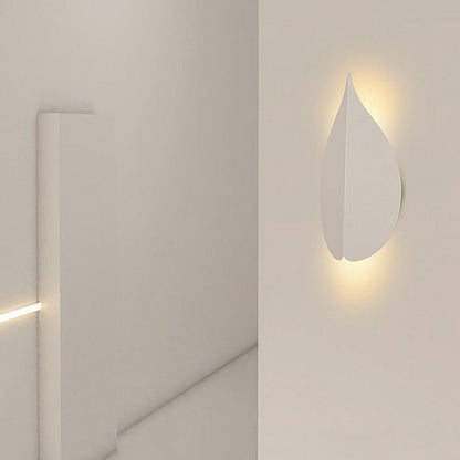 Leaf Shaped LED Wall Sconce Modern Organic Indoor Bedroom Hallway White Black