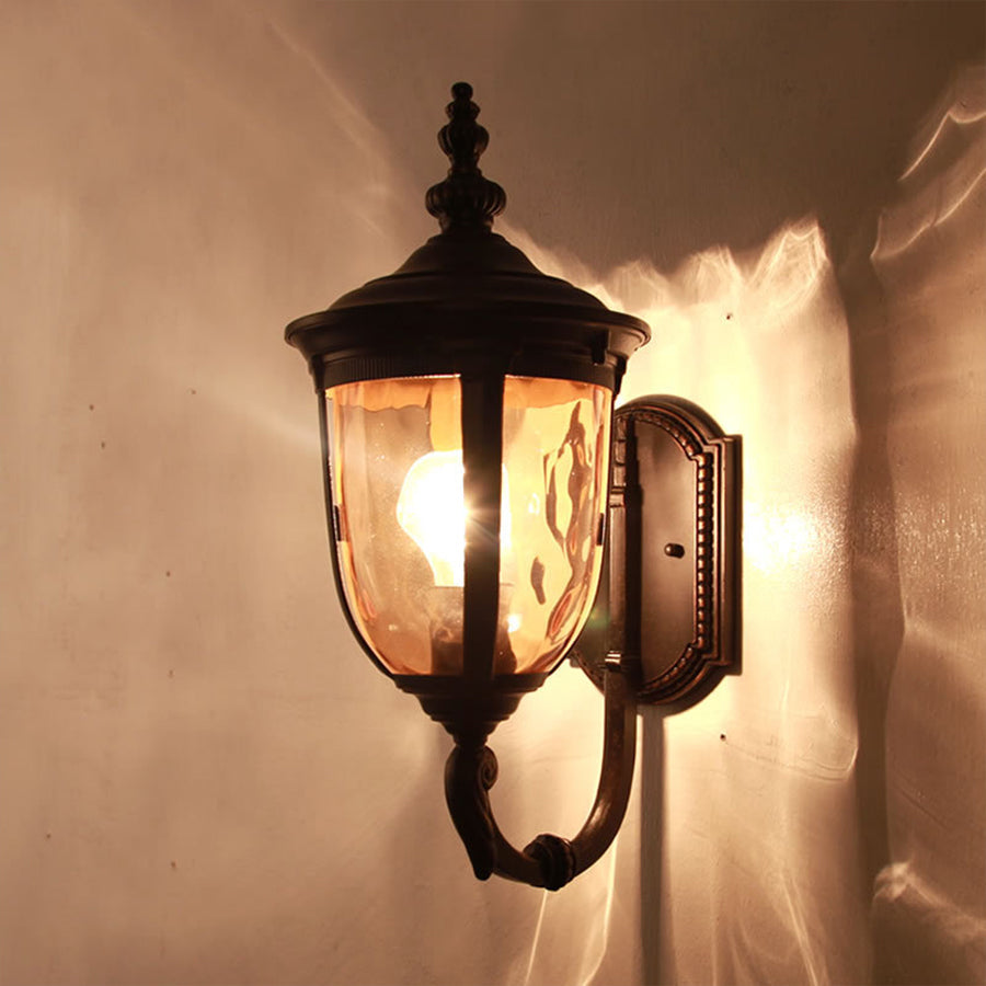 Copper-Tone Retro Outdoor Wall Lantern E27 IP54 American Style Die-Cast